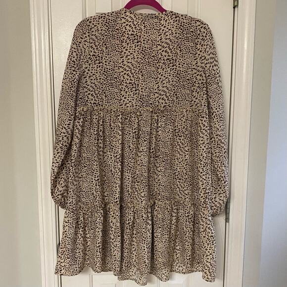 SHEIN • Leopard Cheetah Print Long Sleeve Swing Dress - Picture 6 of 6